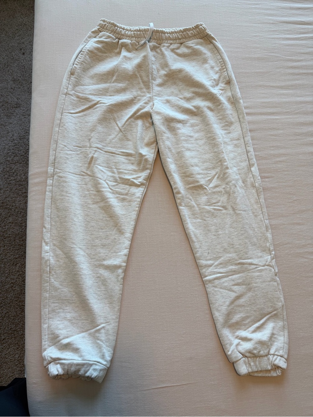 Gymshark light grey/oat sweats